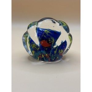 Shell Shaped Glass Paper Weight With Fish Inside Double Sided